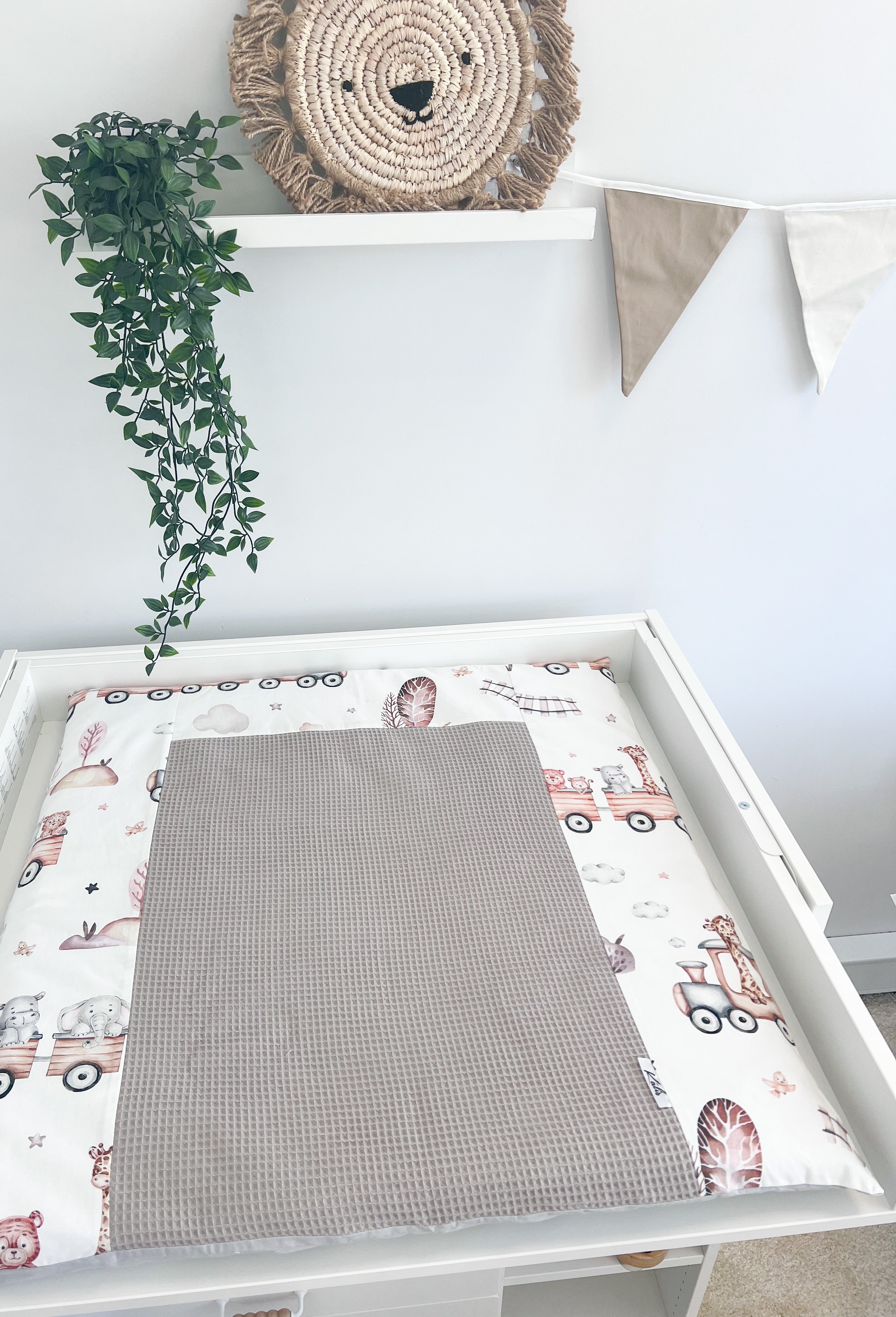 Kokvilnas pārtinamā virsma - Vilcieni