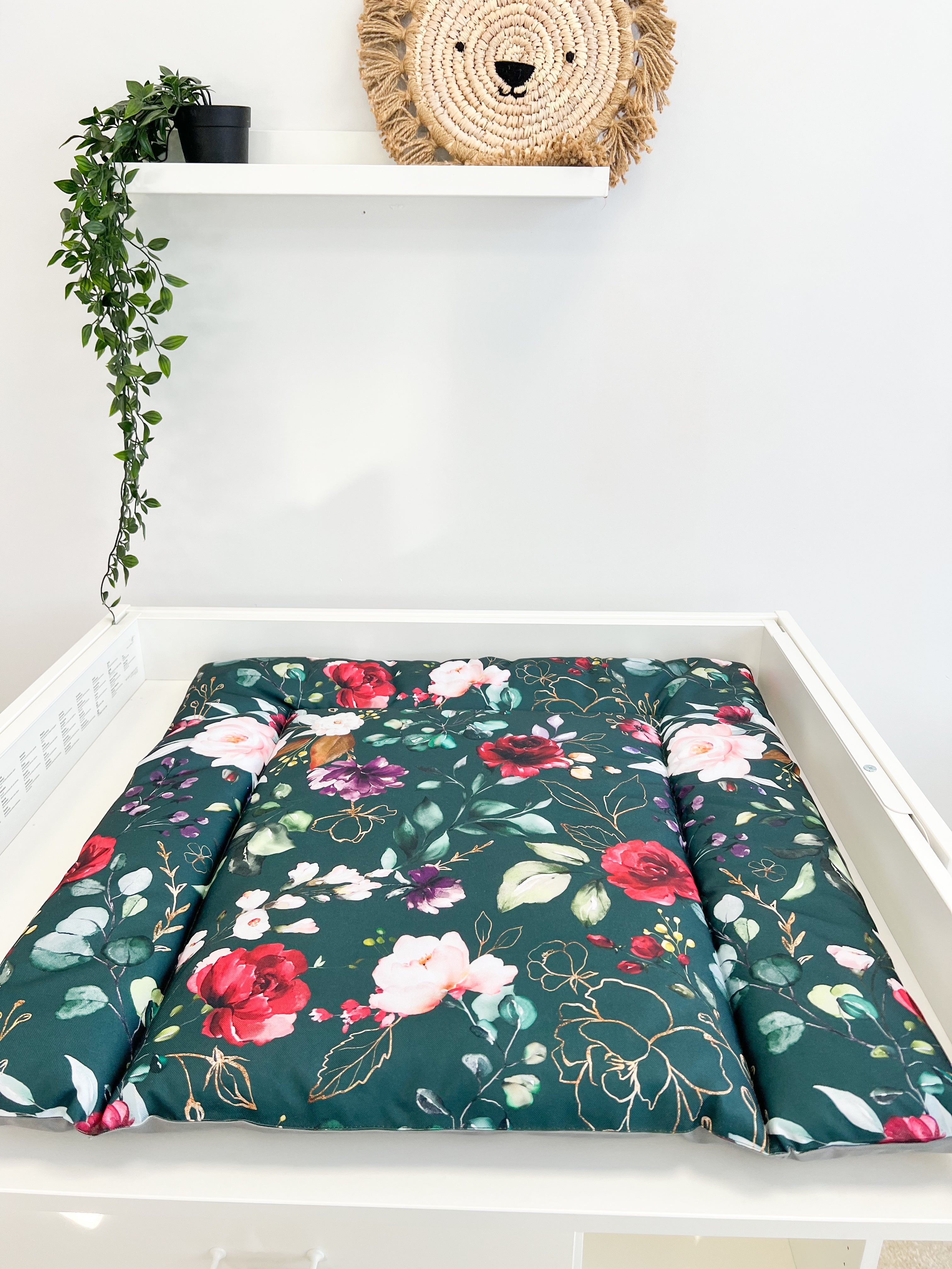 Ūdensizturīgs matracis - PEONIJAS