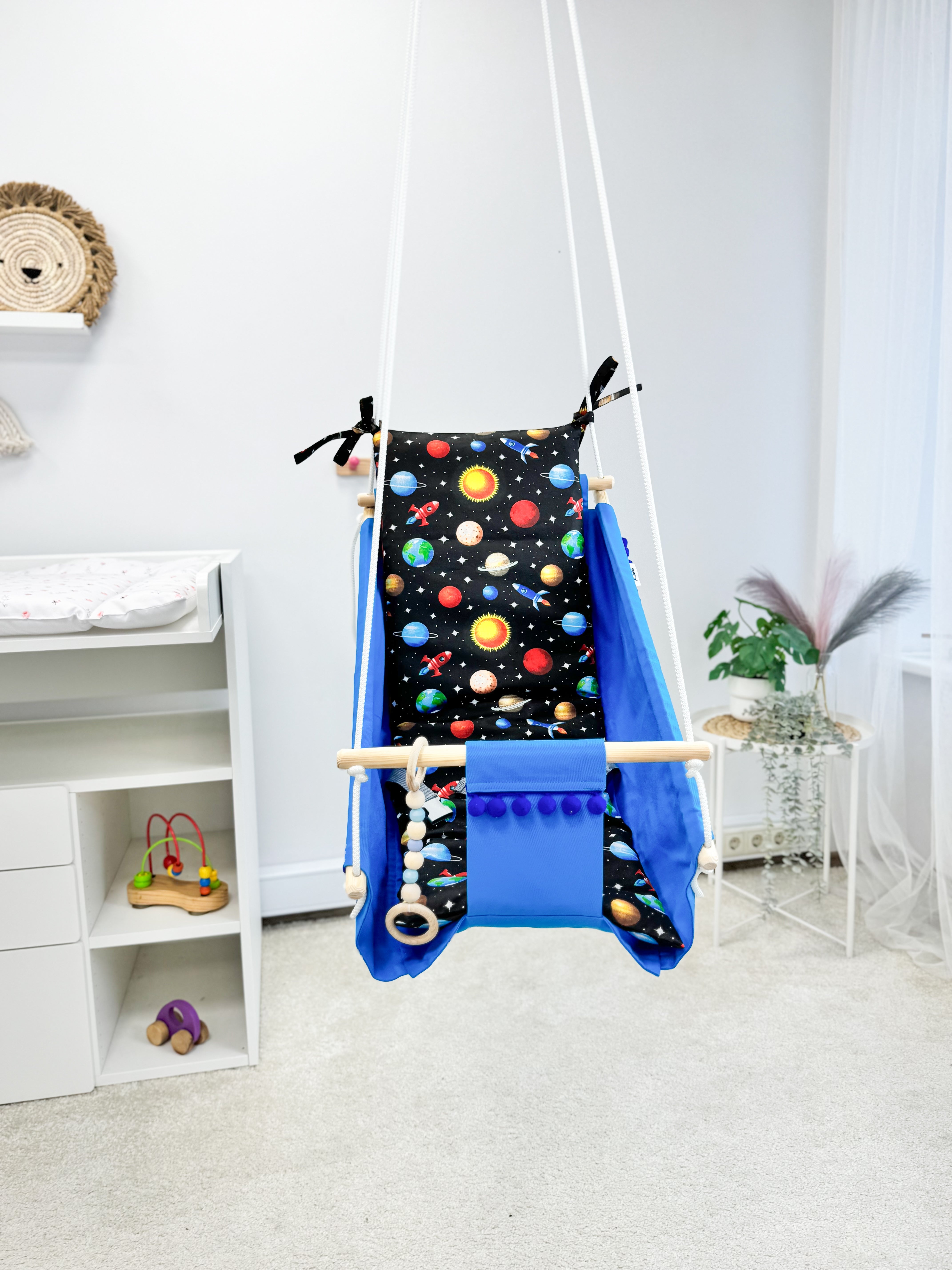 Zils šūpulis "Planētas"