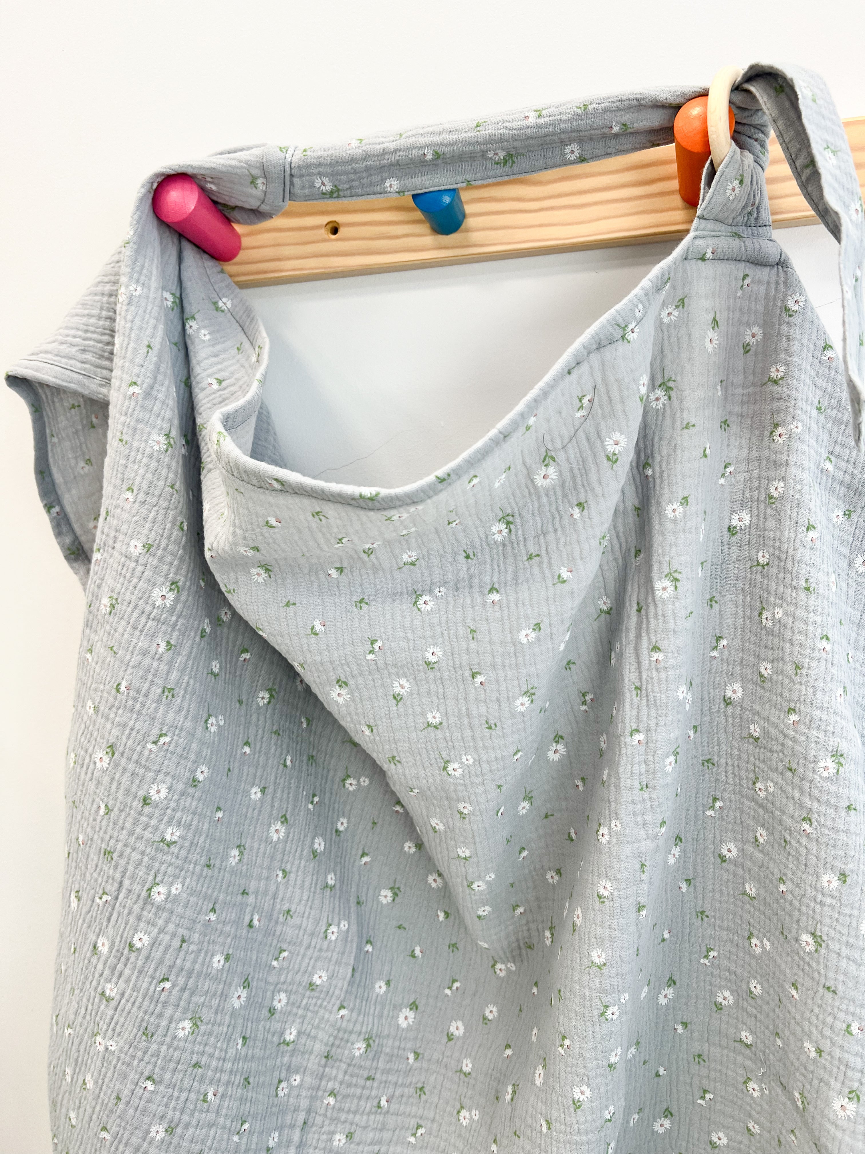 Zīdīšanas lakats - Margrietiņas