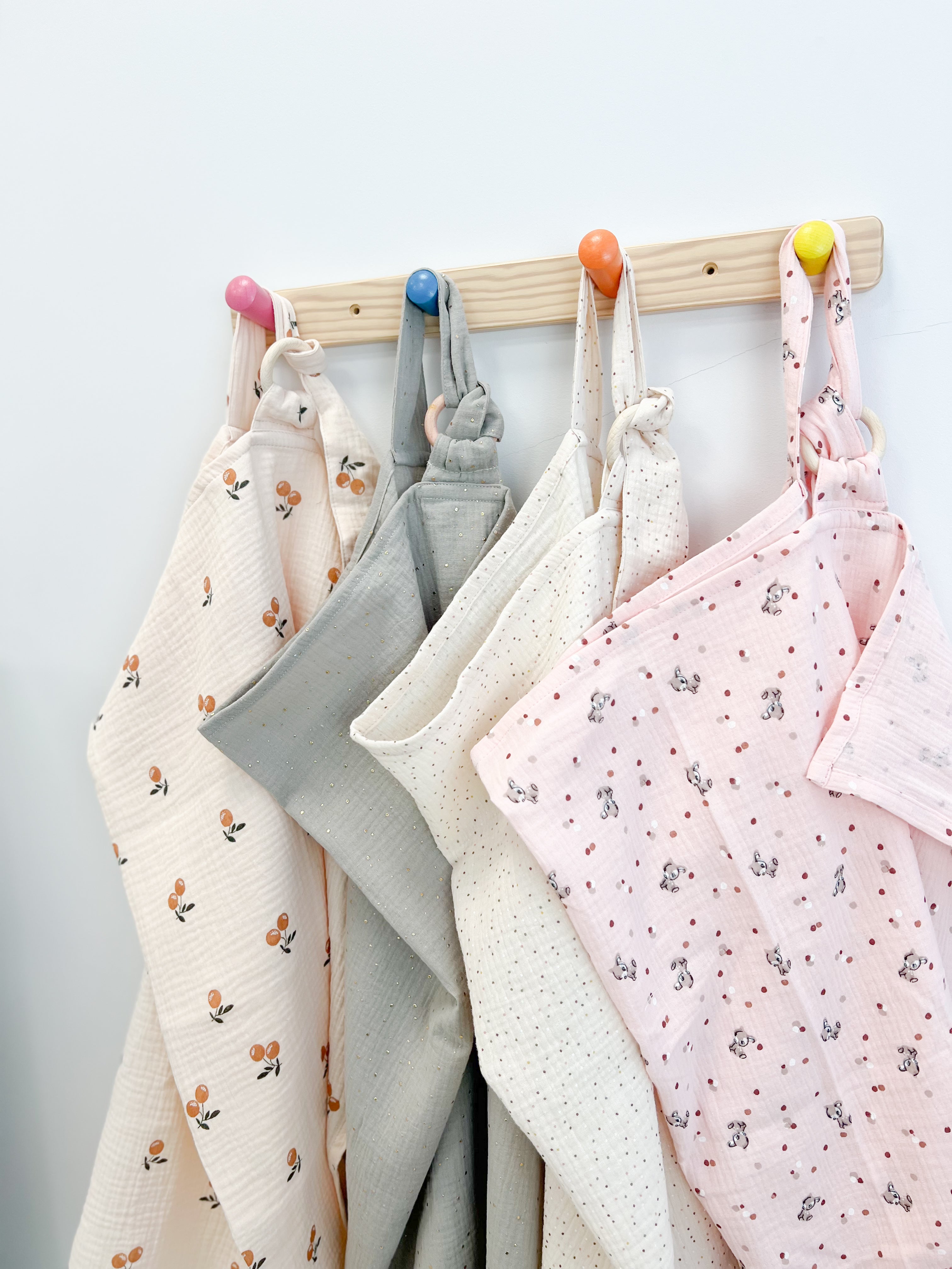 Zīdīšanas lakats - Zaķi