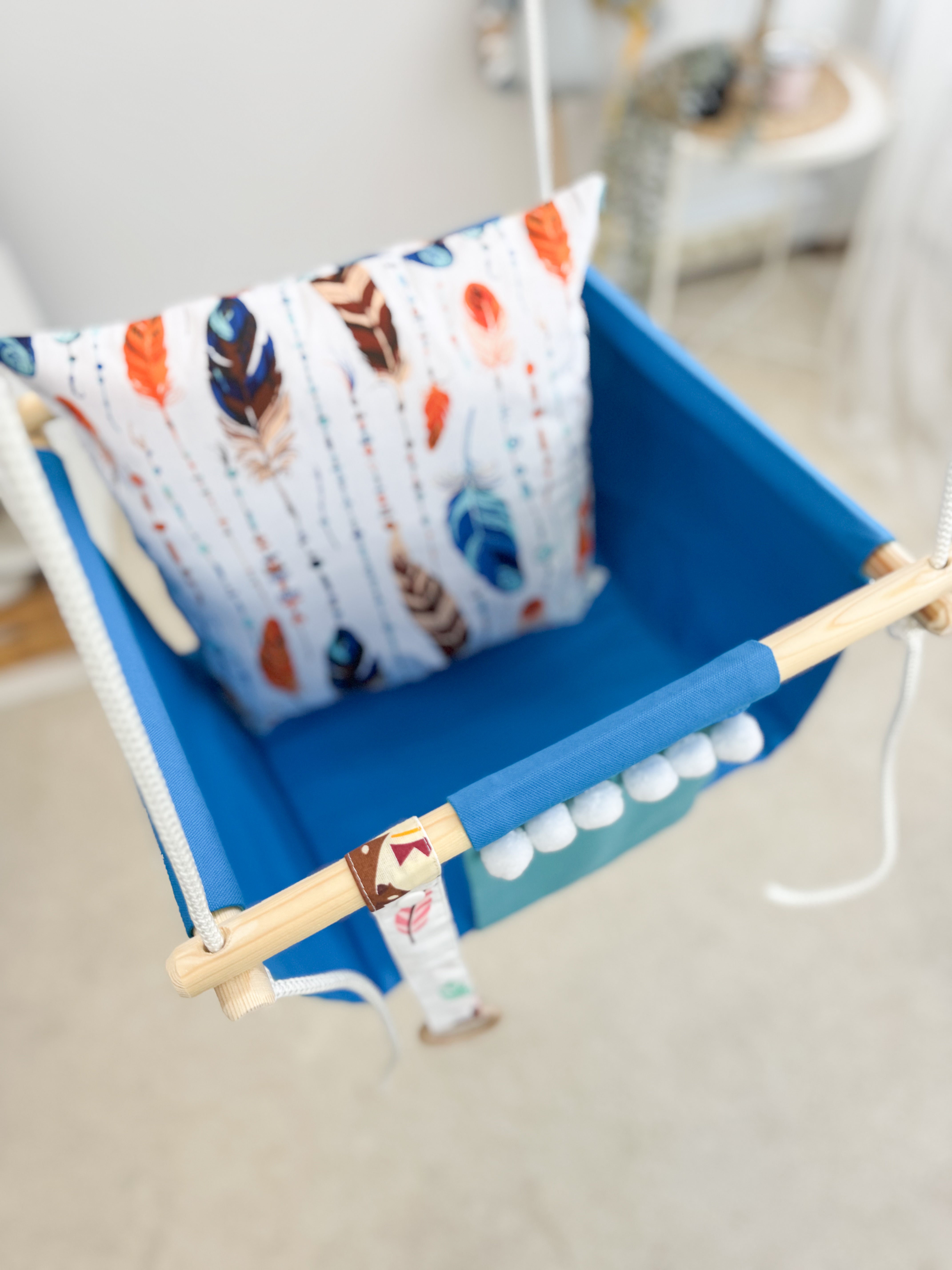 Klasiskās šūpoles "Spalva"