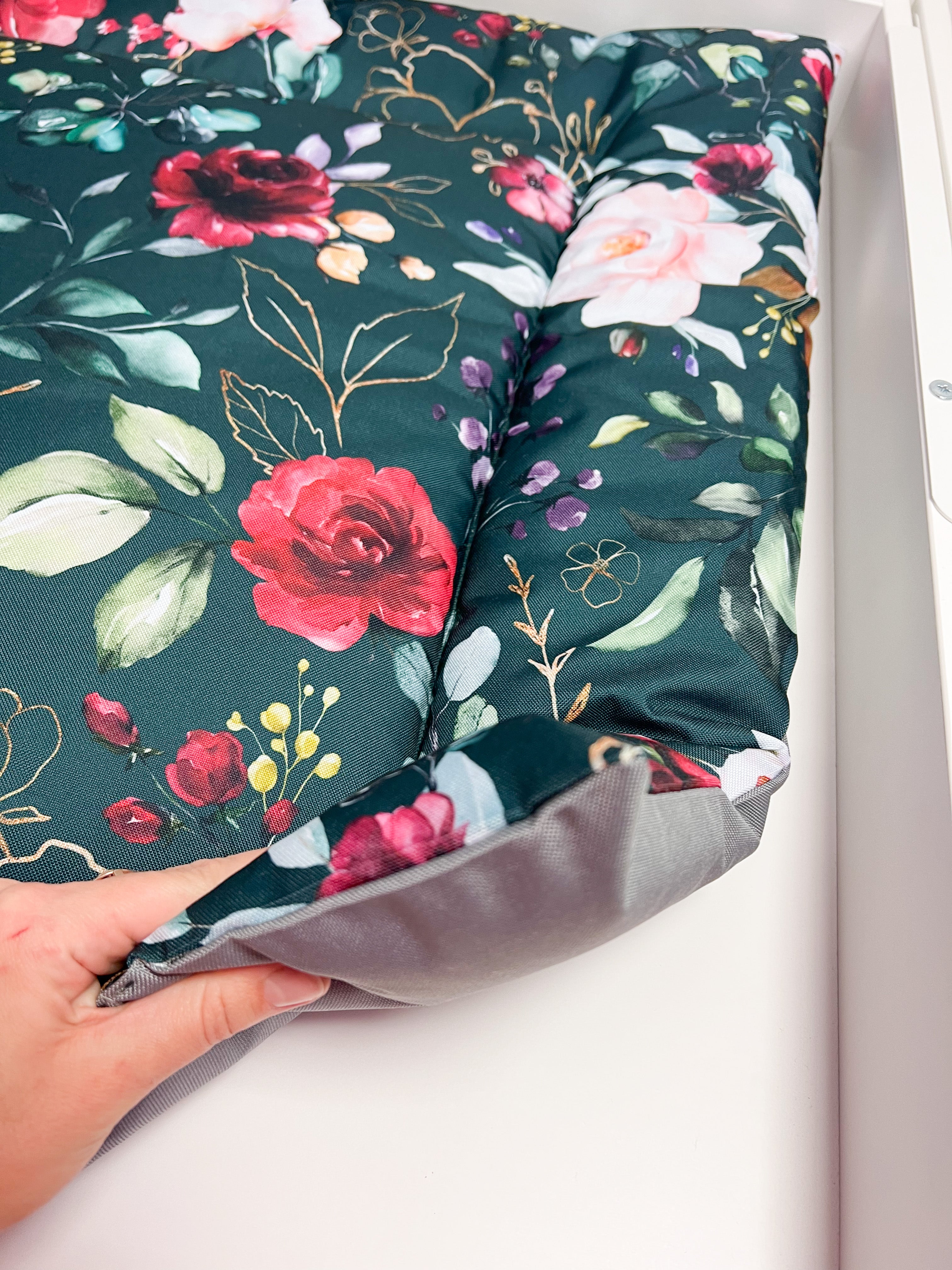 Ūdensizturīga pārtinamā virsma - Rudens ziedi