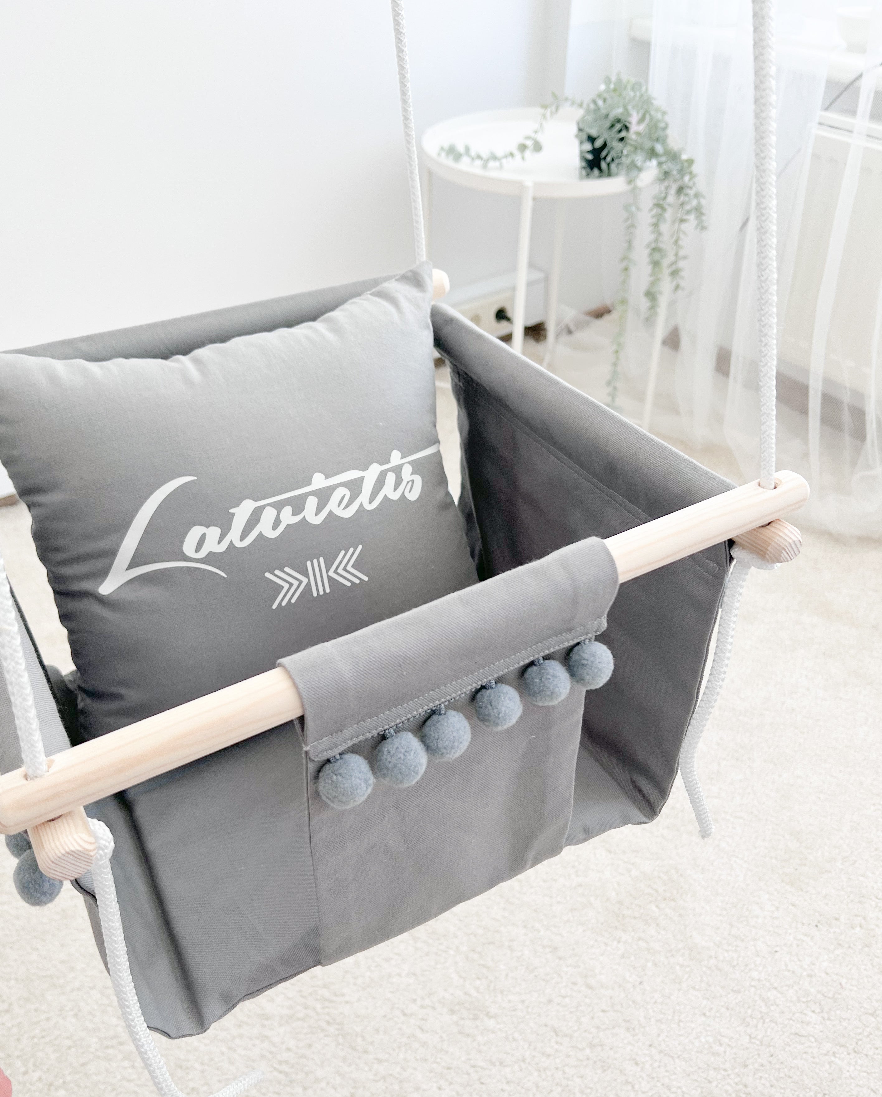 Klasiskās šūpoles "Latvietis"