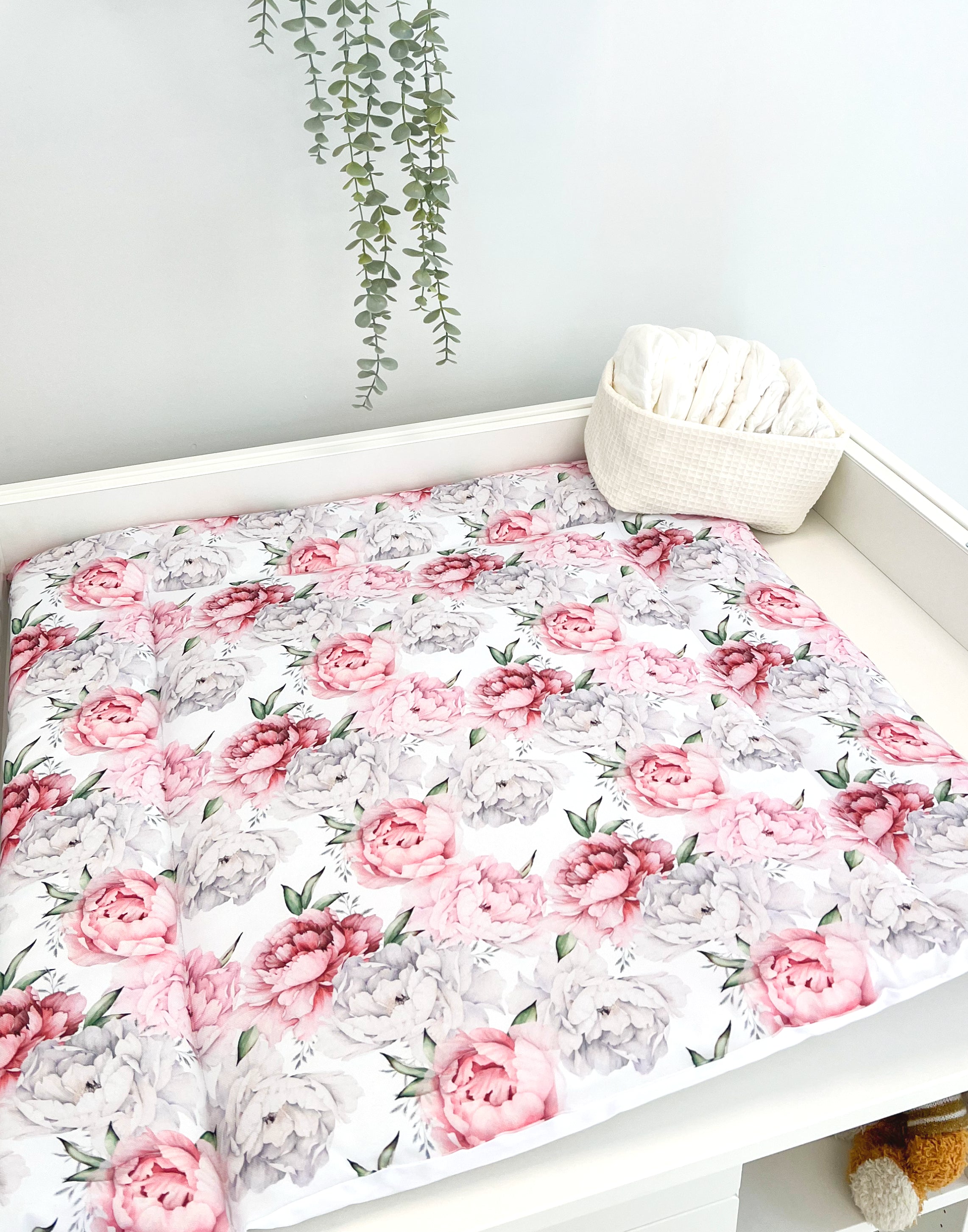 Ūdensizturīga pārtinamā virsma - Peonijas