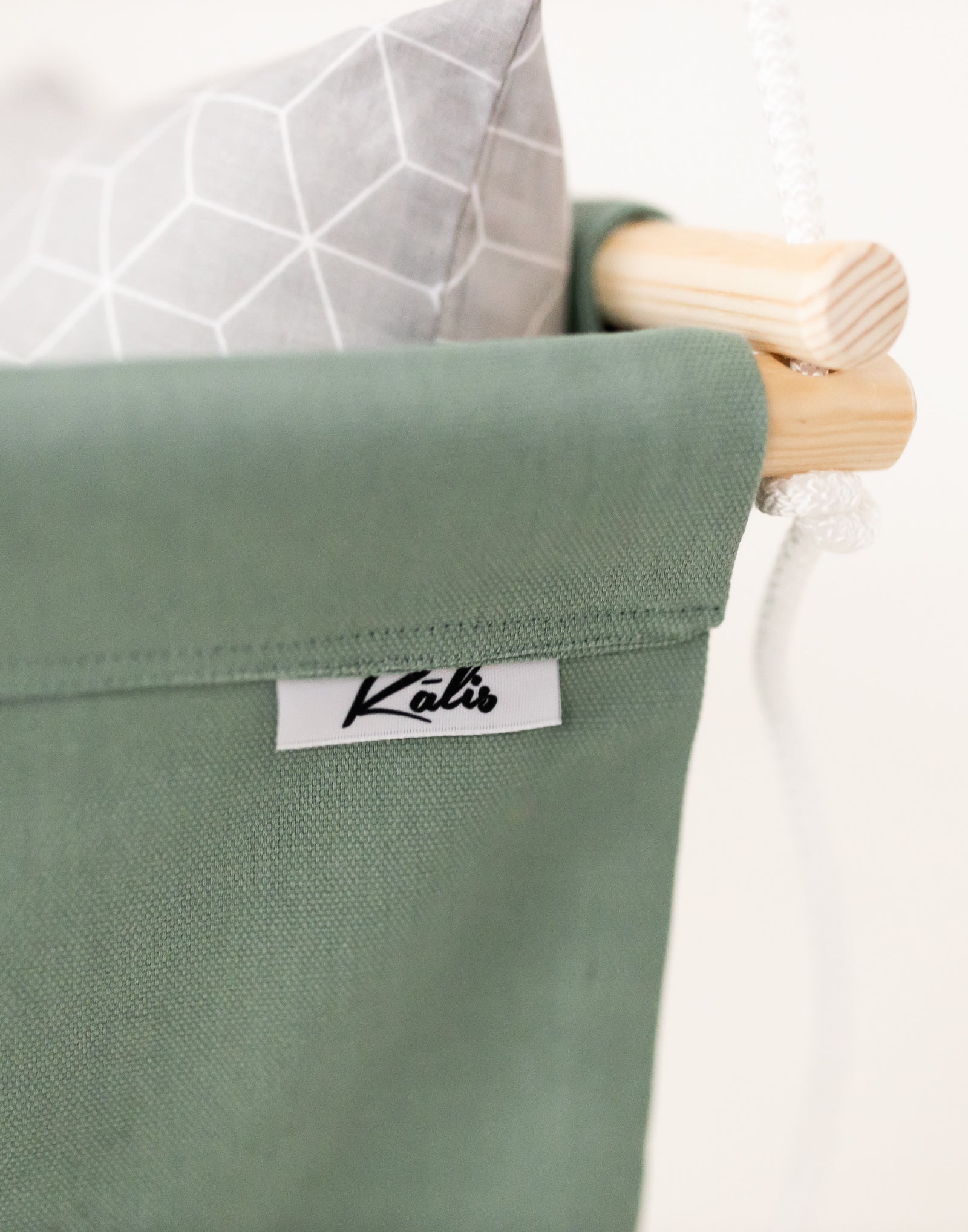 Dvīņu klasiskās šūpoles "Eikalipta rombi"