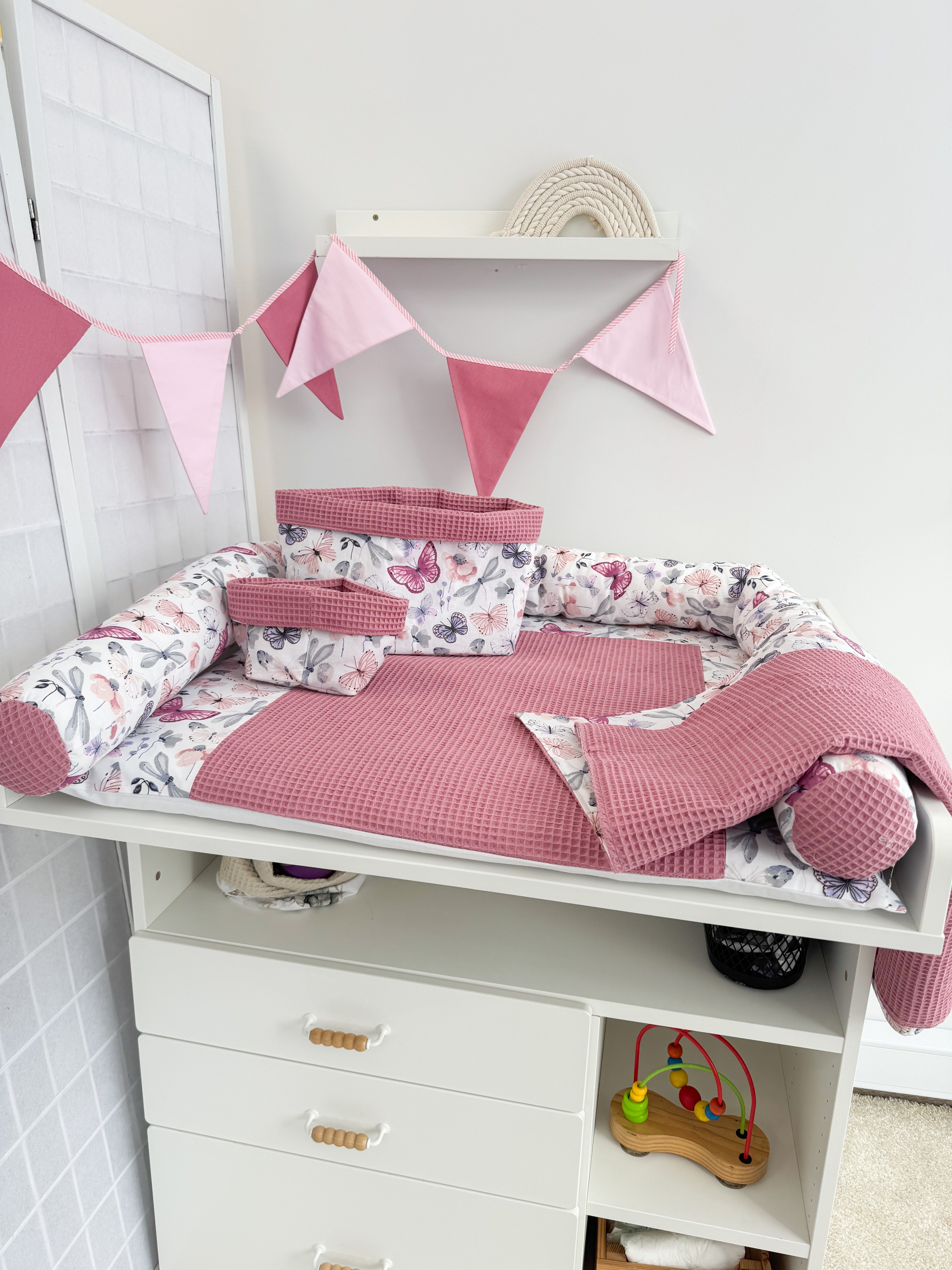 Kokvilnas pārtinamā virsma -Tauriņi