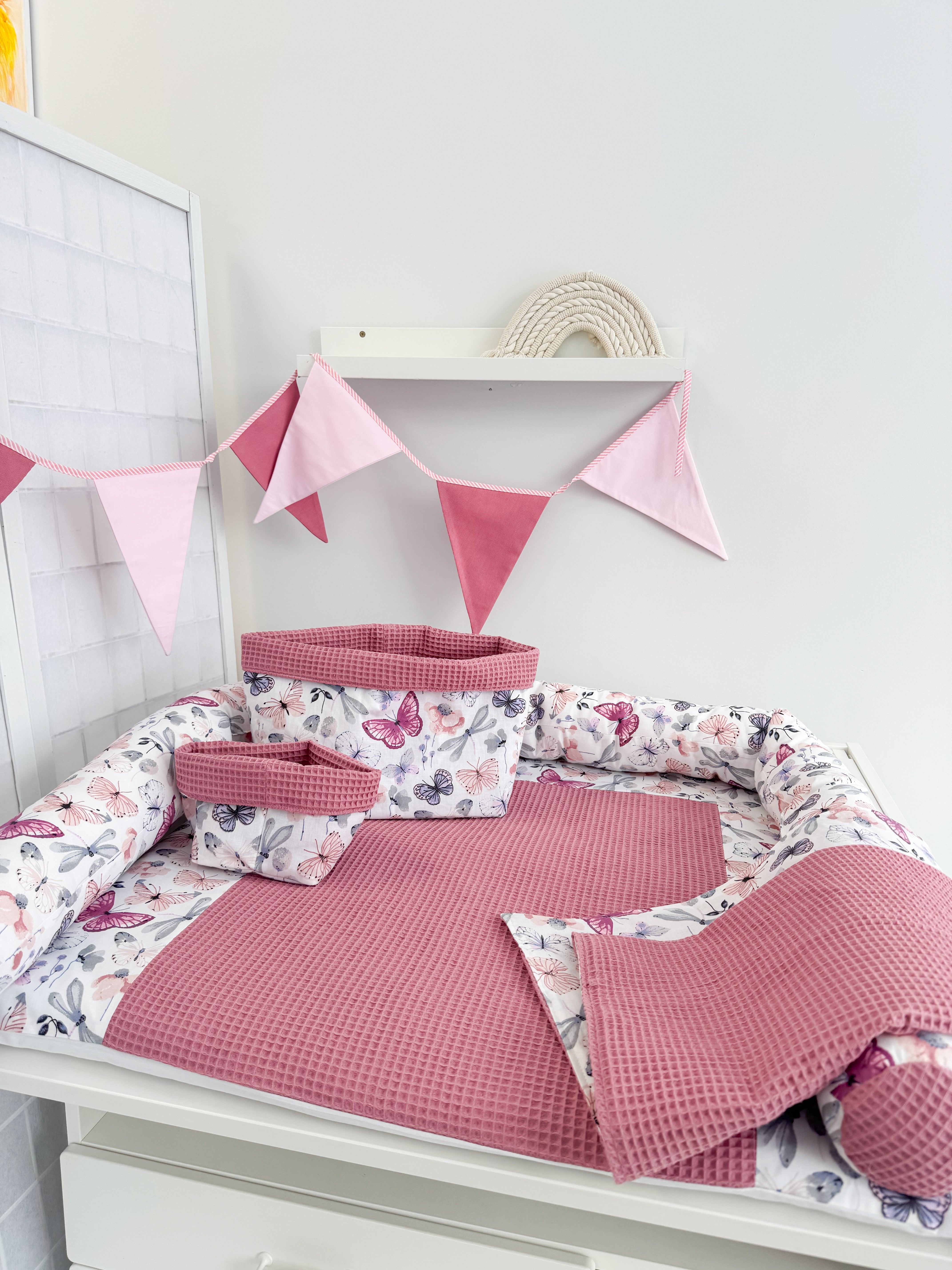 Kokvilnas pārtinamā virsma -Tauriņi