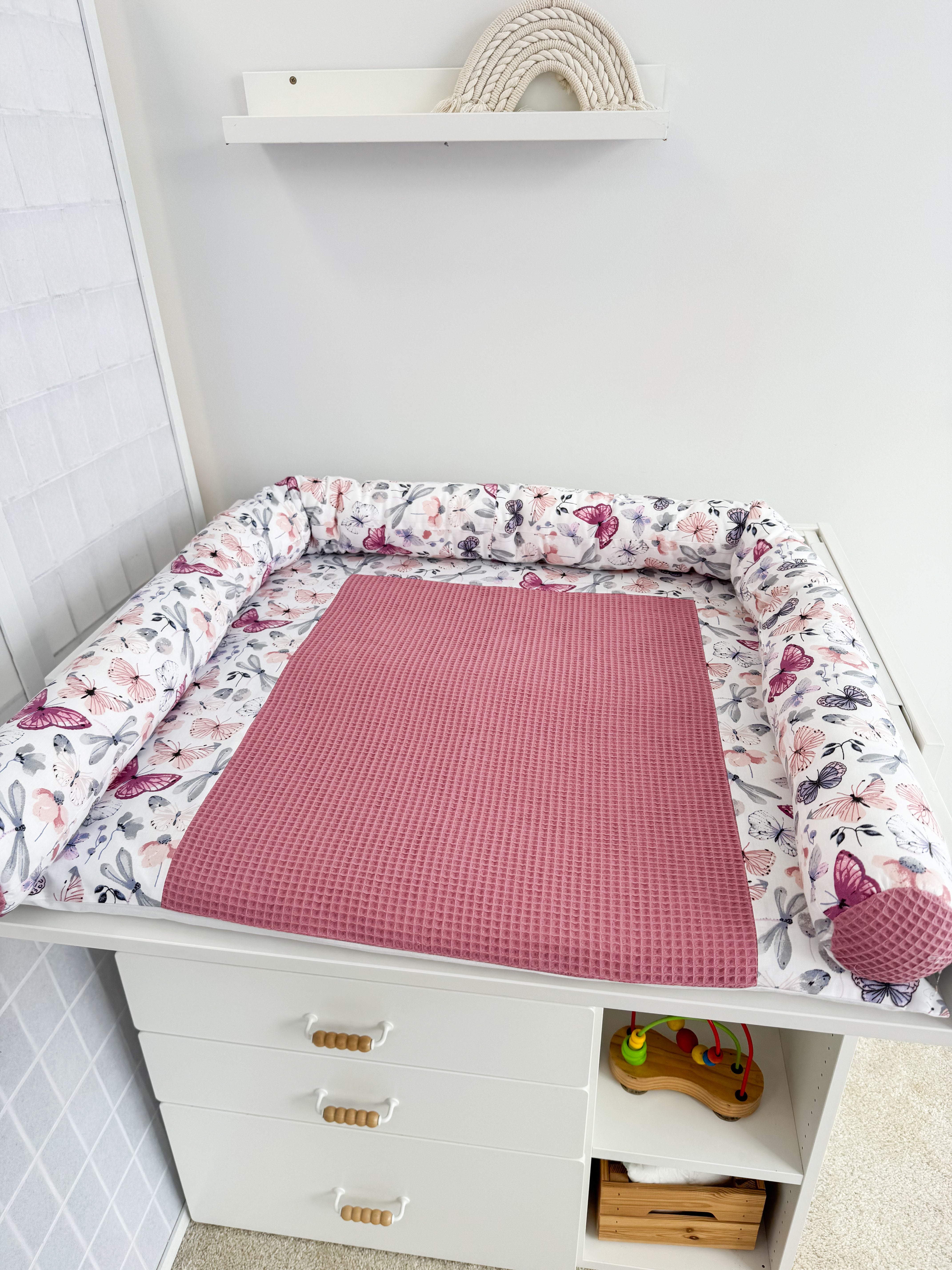 Kokvilnas pārtinamā virsma -Tauriņi