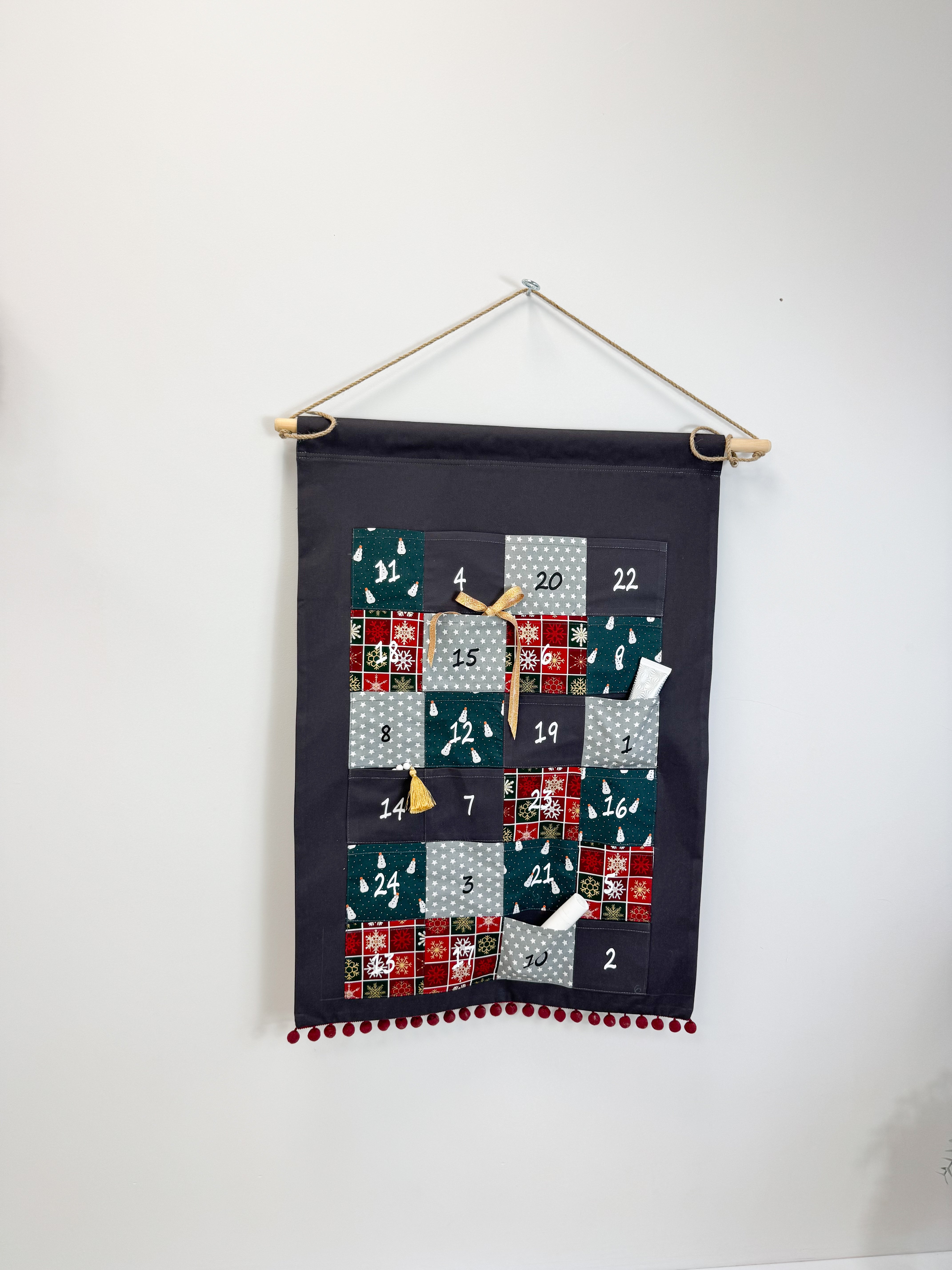 Adventes kalendārs - krāsains